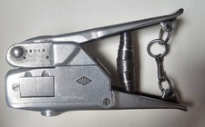 MAKO Lochzange Schaffnerzange, Entwerter Zange der DB für Farbbänder, BD 29