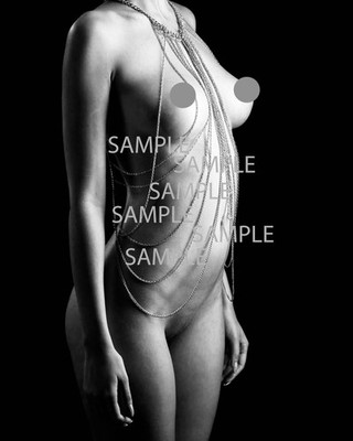 Digital Image 8x10 Photograph Risque Art woman Model Mature amateur girl curvy