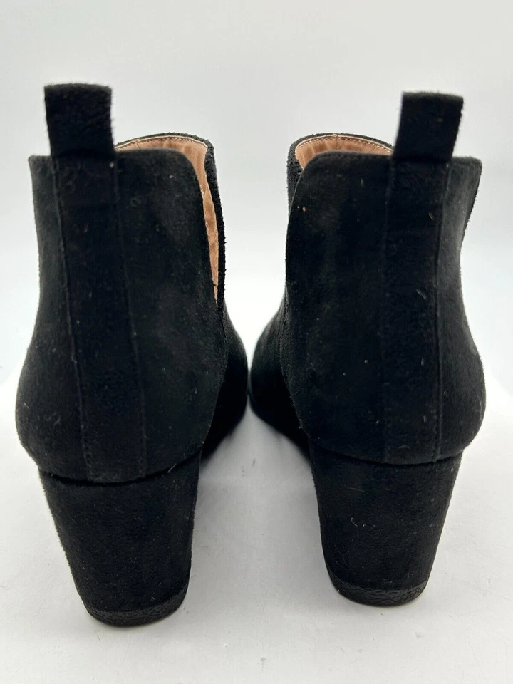 Journee Collection Mylee Ankle Bootie Women's Sz 7 Black Leather Wedge Heel 00 - Image 4 of 4