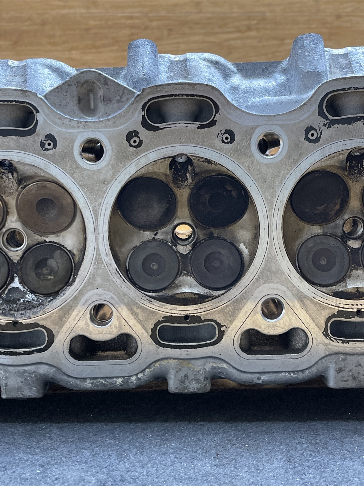 2015-2018 Ferrari California T 3.9 Engine Cylinder Head Right 3K Miles OEM