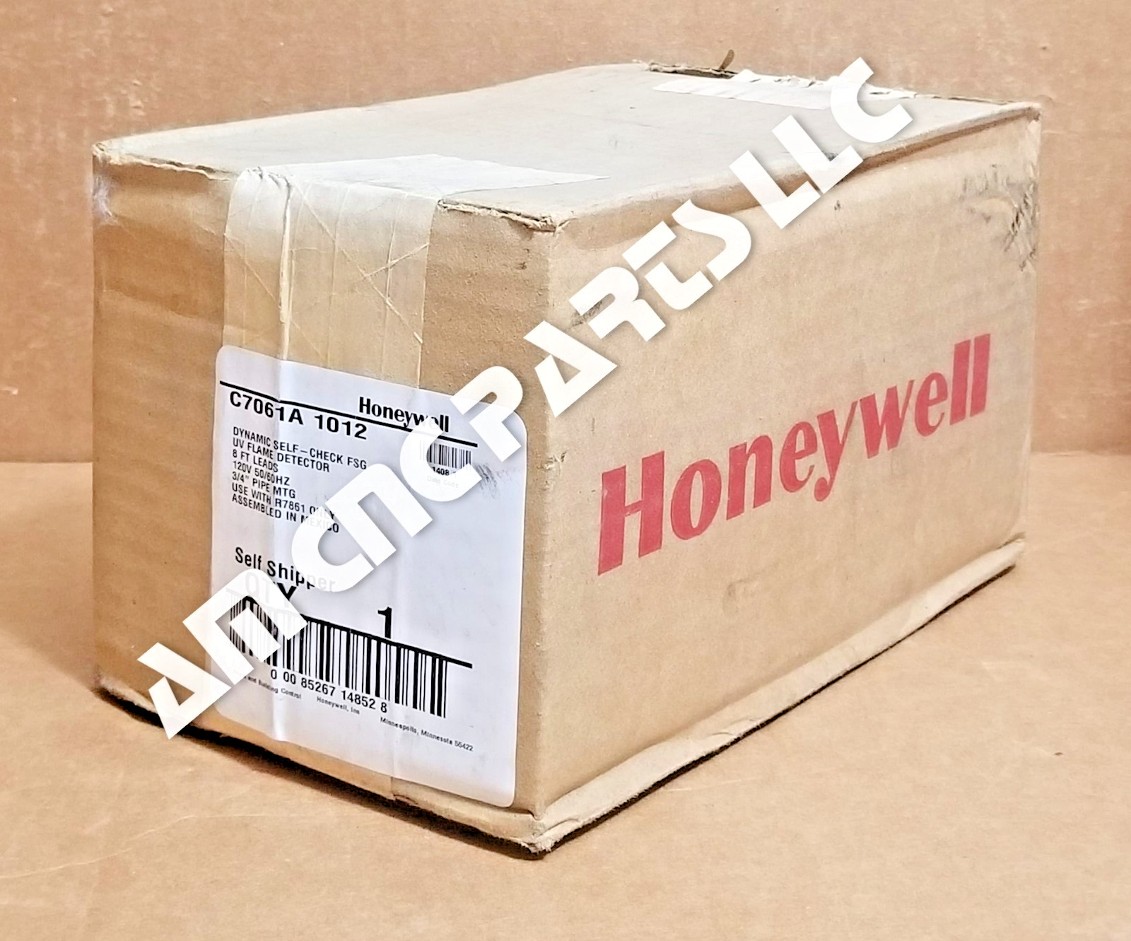 New In Box HONEYWELL C7061A1012 UV Flame Detector