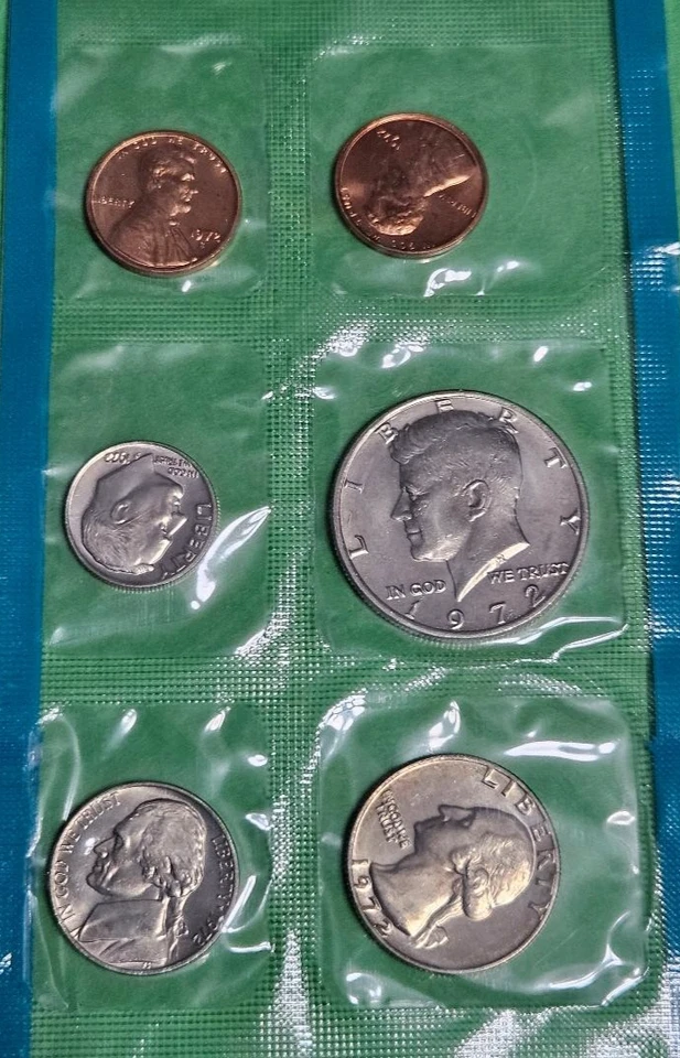 1972 PDS Uncirculated US Mint Set 11 Coins Original Government Packaging - Image 2 of 4