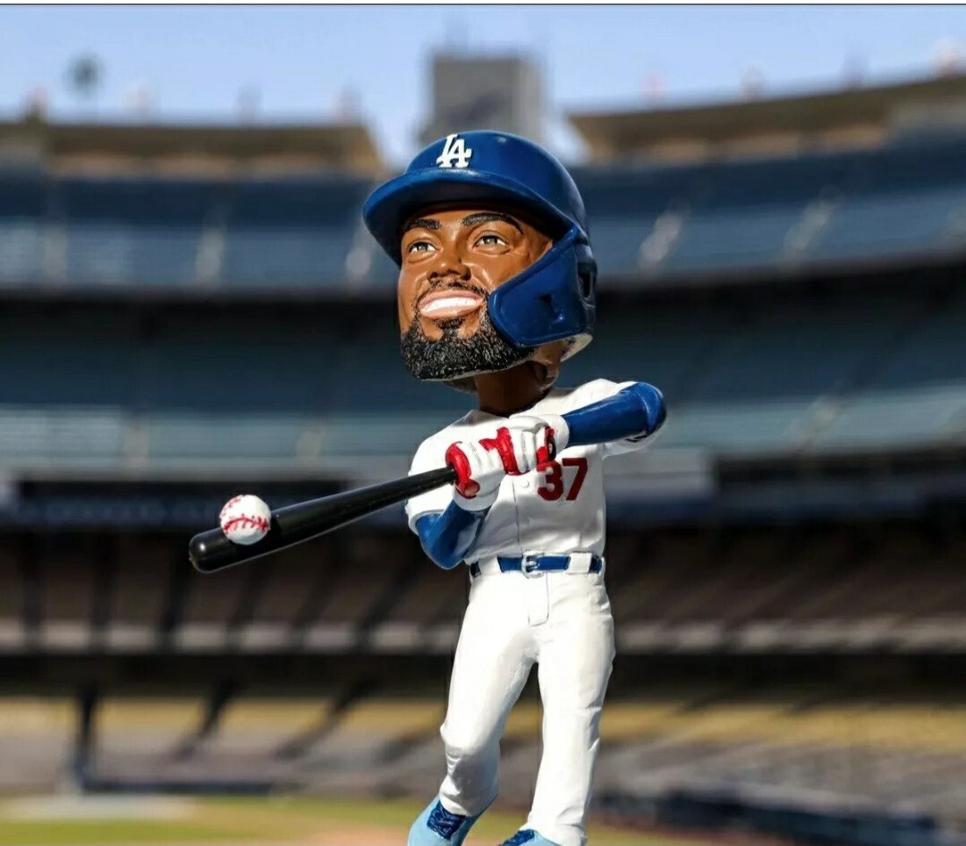 Dodgers Teoscar Hernández フィギュア
