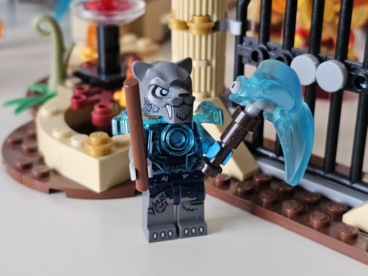 OB LEGO 70146 Legends of Chima Flying Phoenix Fire Temple 1301pcs