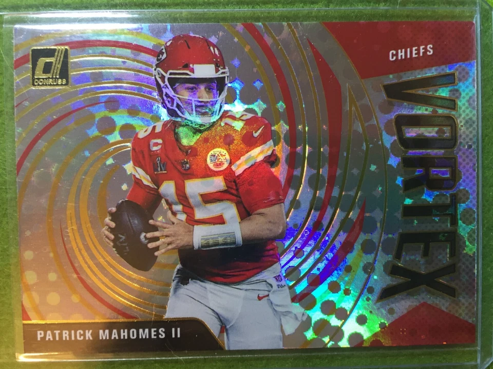 Patrick Mahomes SILVER PRIZM CARD  2021 Panini PATRICK MAHOMES Revolution VORTEX - Image 3 of 4
