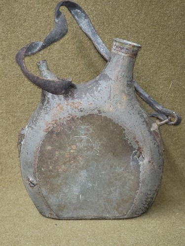 WWI French M1877 Canteen with Strap NO CAP