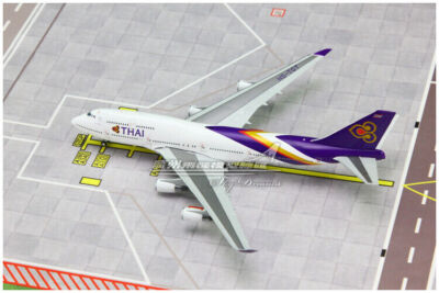 1:400 JC Wings THAI BOEING 747-400 Passenger Airplane Flap Down