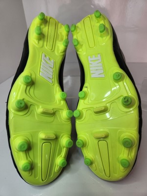 Nike Tiempo Legend IV FG - Mens US 13 - Firm Ground Cleats Neon