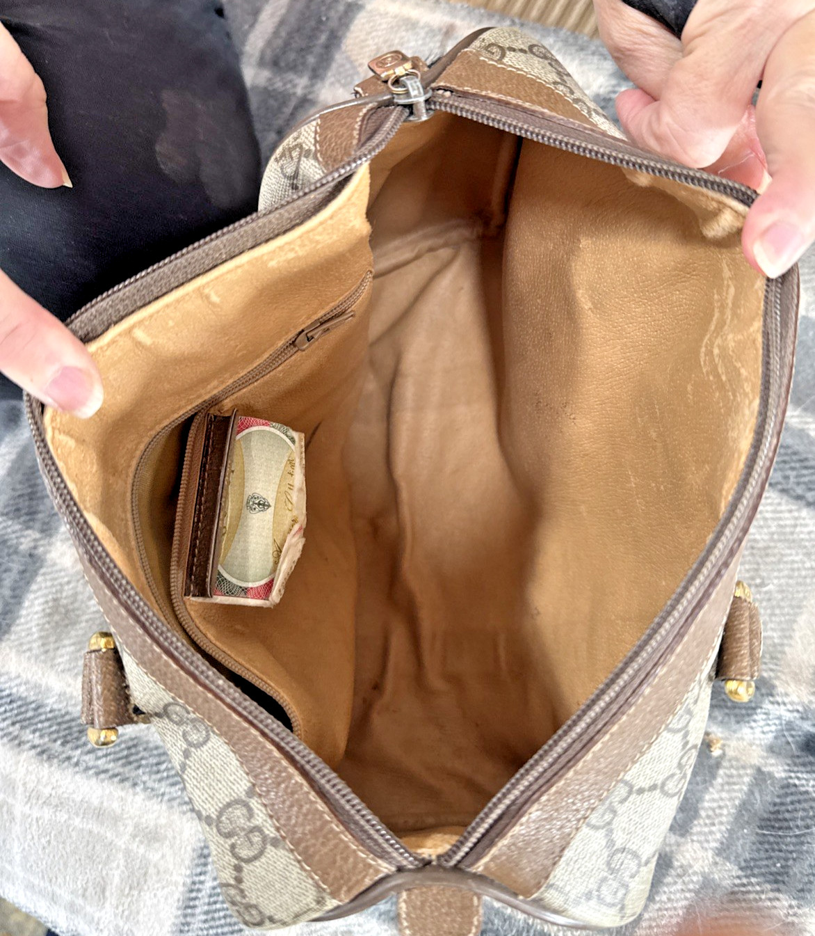 Vintage Gucci Handbag Italy thumbnail 9