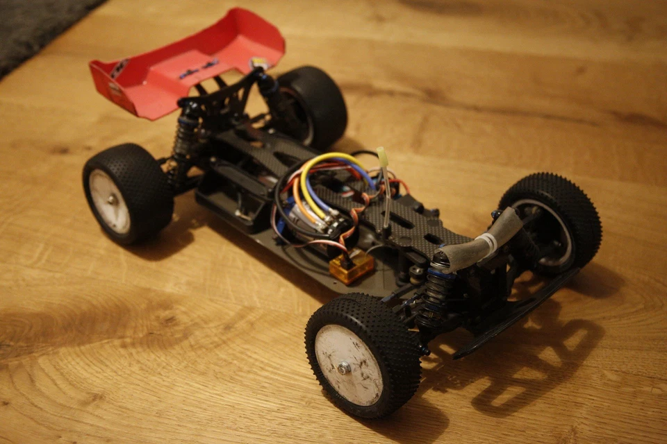 Team Associated B44.2 Factory Team 1:10 4WD Buggy - Bild 2 von 4