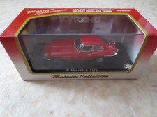 Jaguar E-Type Series I Minicar Made By Kyosho British Car Xke 1/43 Size Showa Re