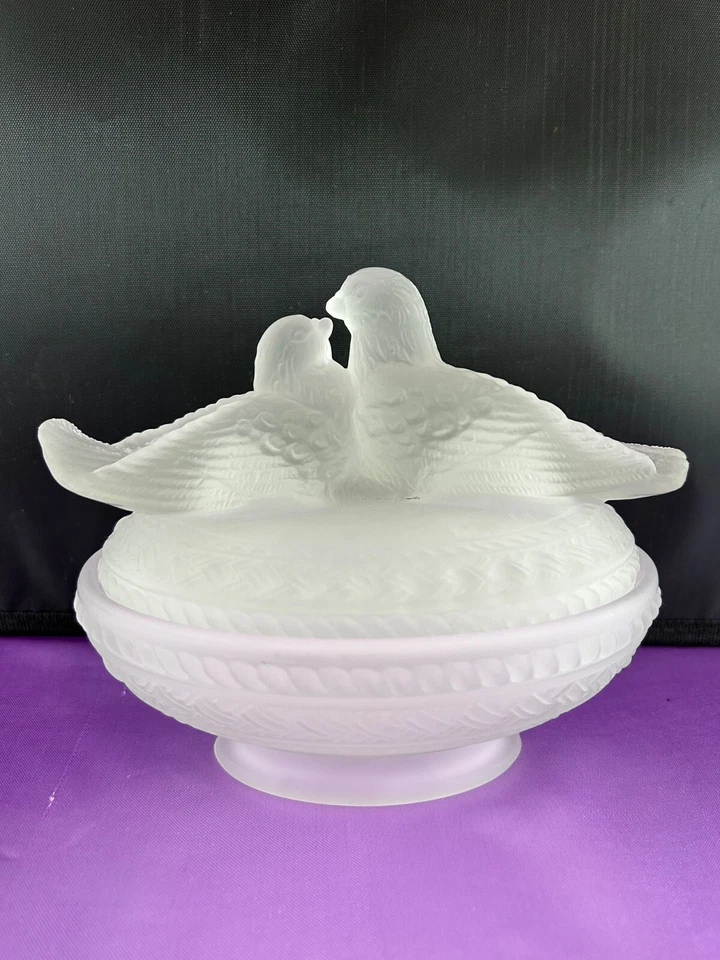 DE COLECCIÓN WESTMORELAND CRISTAL NIEBLA PÁJAROS DEL AMOR EN UN NIDO PLATO 2 PIEZAS Foto 4 de 4