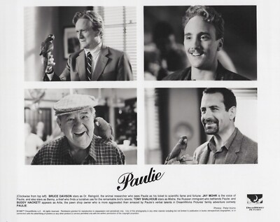 Tony Shalhoub + Bruce Davison + Jay Mohr in Paulie (1998)   Photo K 504