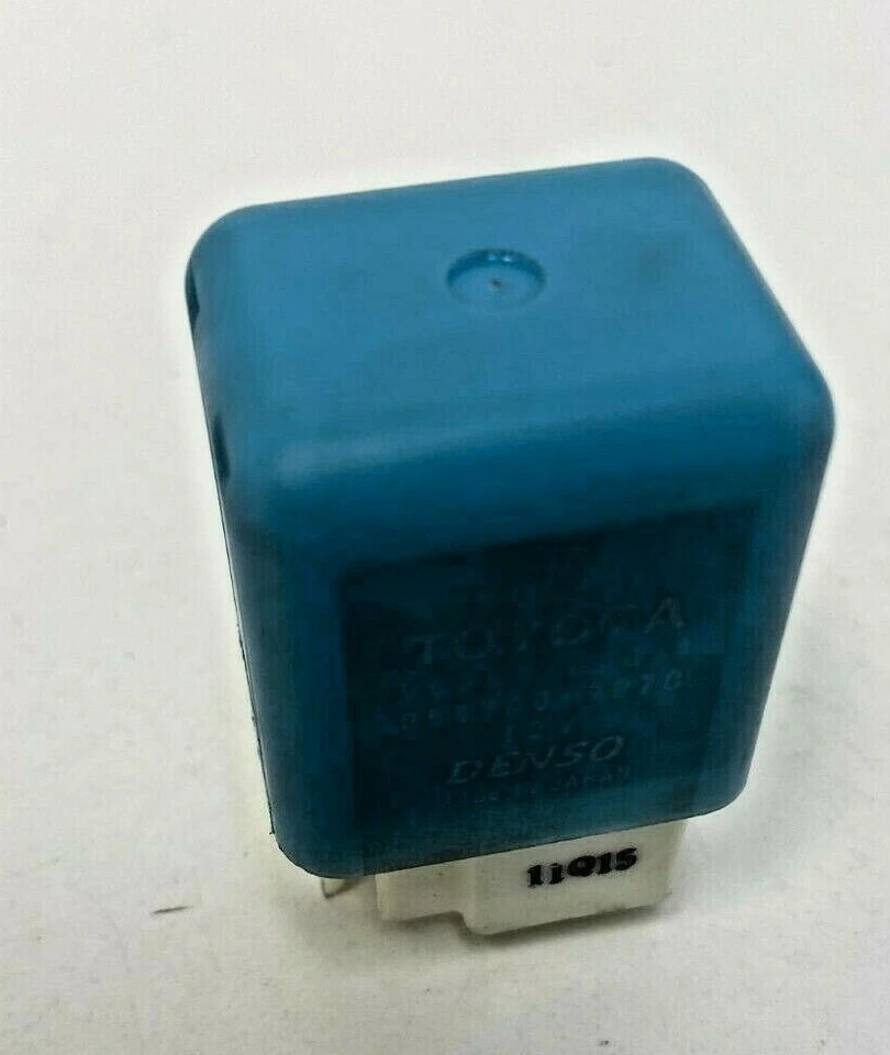 Relé descongelador ventana trasera OEM 9098702011 NUEVO LEXUS, TOYOTA Foto 3 de 3