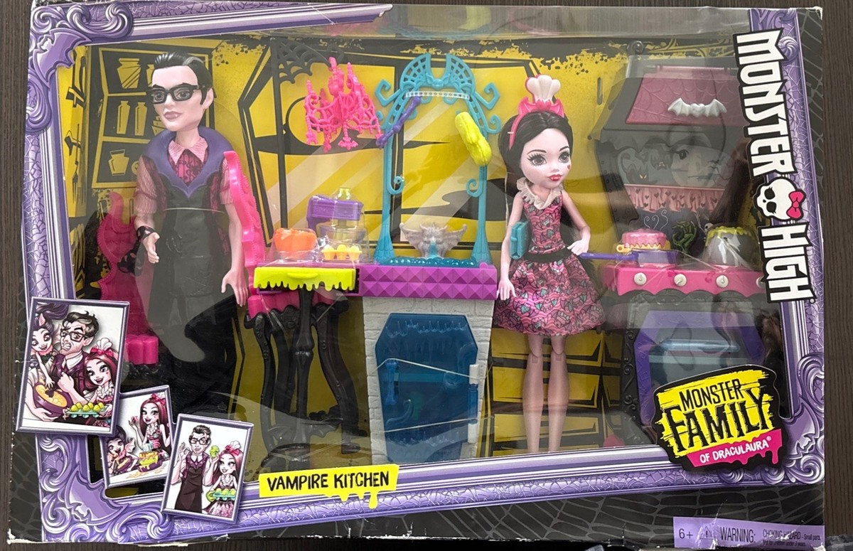 トランプ Dolls & Roses,NYMPHS & VAMPS set Monster High Family Of Draculaura Vampire Kitchen Playset & Dolls