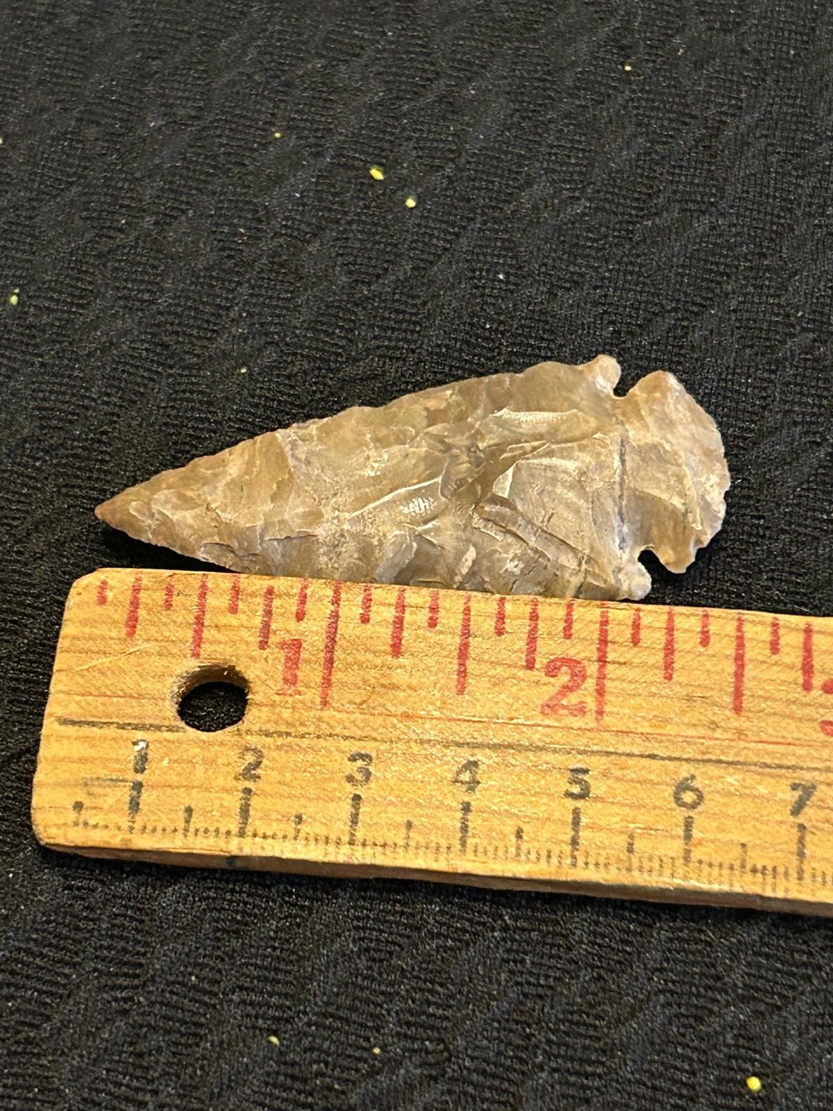 Unknown Location 2 3/8" × 1" Indian Arrowhead Artifact