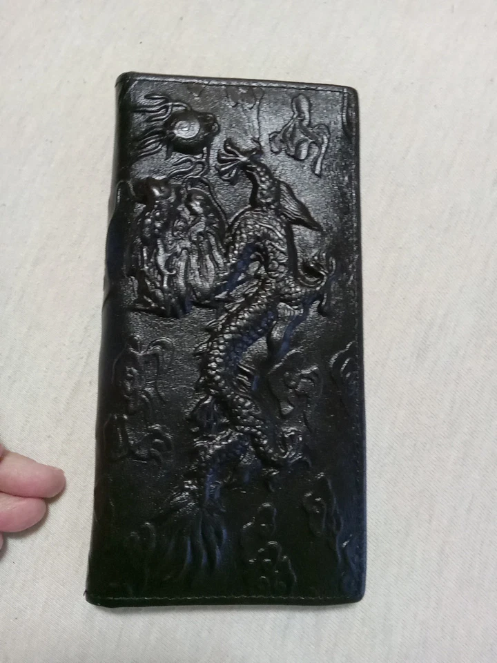 Mens Black Leather Dragon Wallet - Image 4 of 4