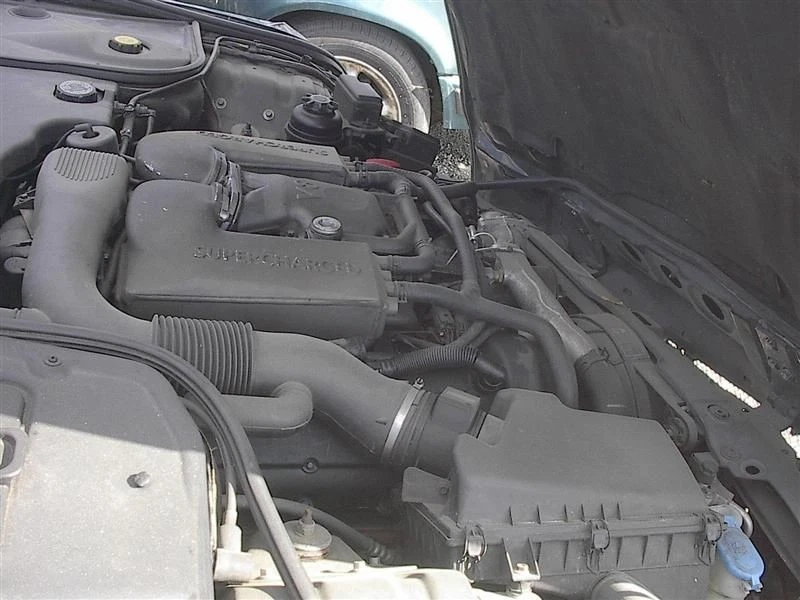 98 99 00 01 02 03 JAGUAR XJ8 AC COMPRESSOR - Image 4 of 4