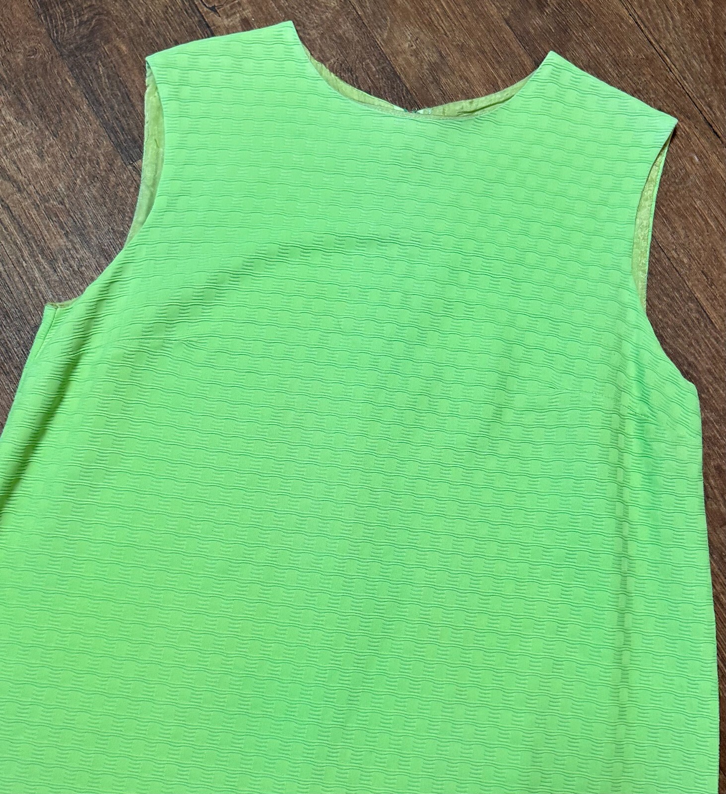 Picture 2 of 3