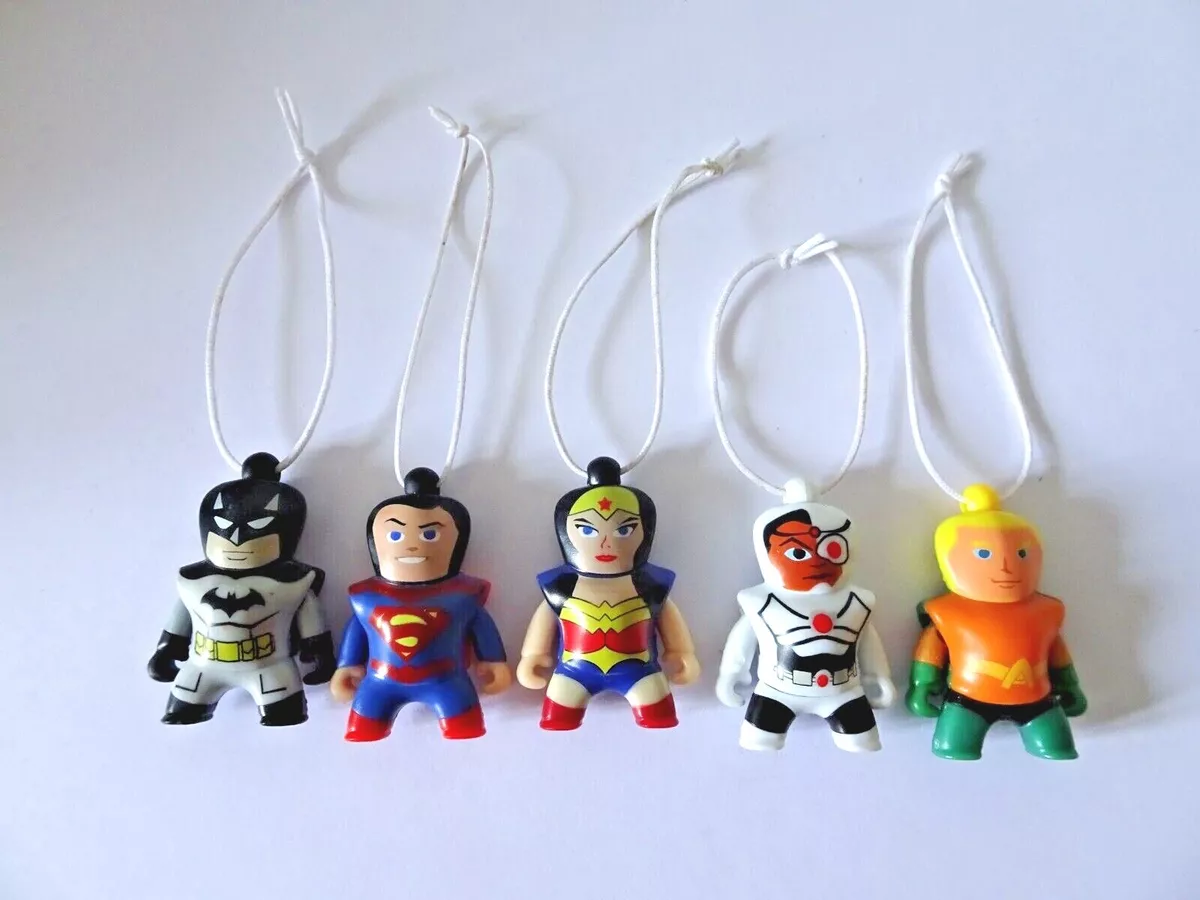 KINDER SURPRISE DC SUPERHERO FIGURE KEY RING CHARM BRACELET TOYS