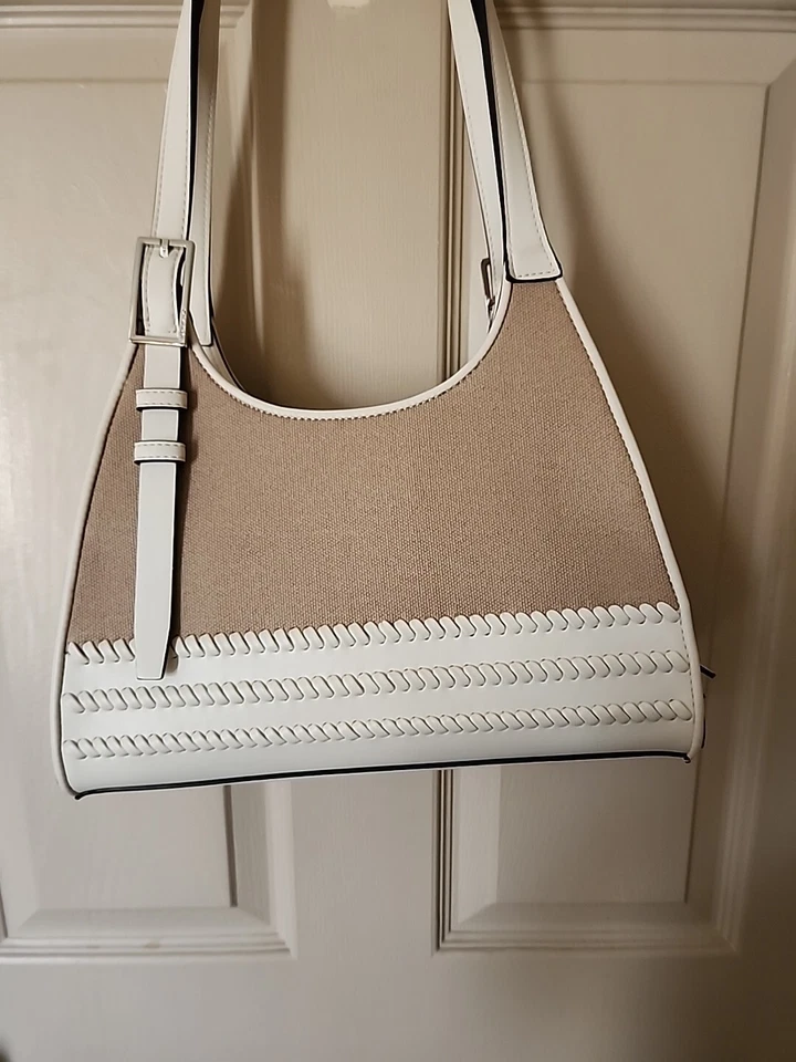 New~CALVIN KLEIN 2024 Quill Whip Stitch Shoulder Bag In Natural White Macy's  - Image 4 of 4