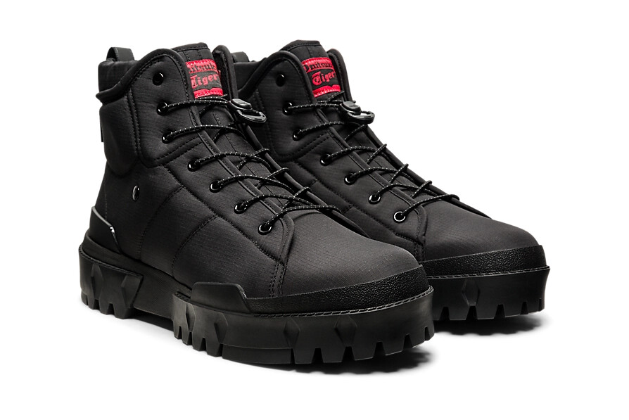 Onitsuka Tiger GORE-TEX ブラック ハイカットシューズ HMR PEAK G-TX BLACK/BLACK Showcasing a sleek, GORE-TEX upper with