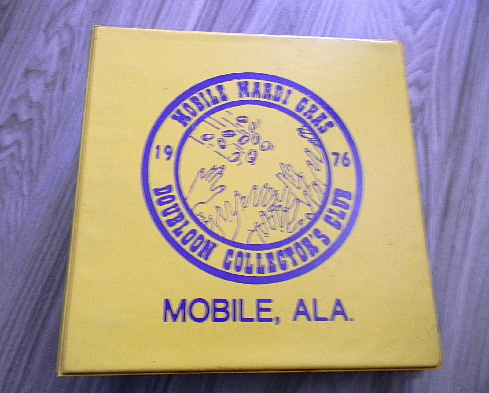 Vintage Mardi Gras Throw Coins Notebook 234 Collectibles 1963-1989  -image