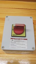 Contrôleur interrupteur manuel Schneider Electric VC3-GU - emplacement humide - neuf sans boîte 600v