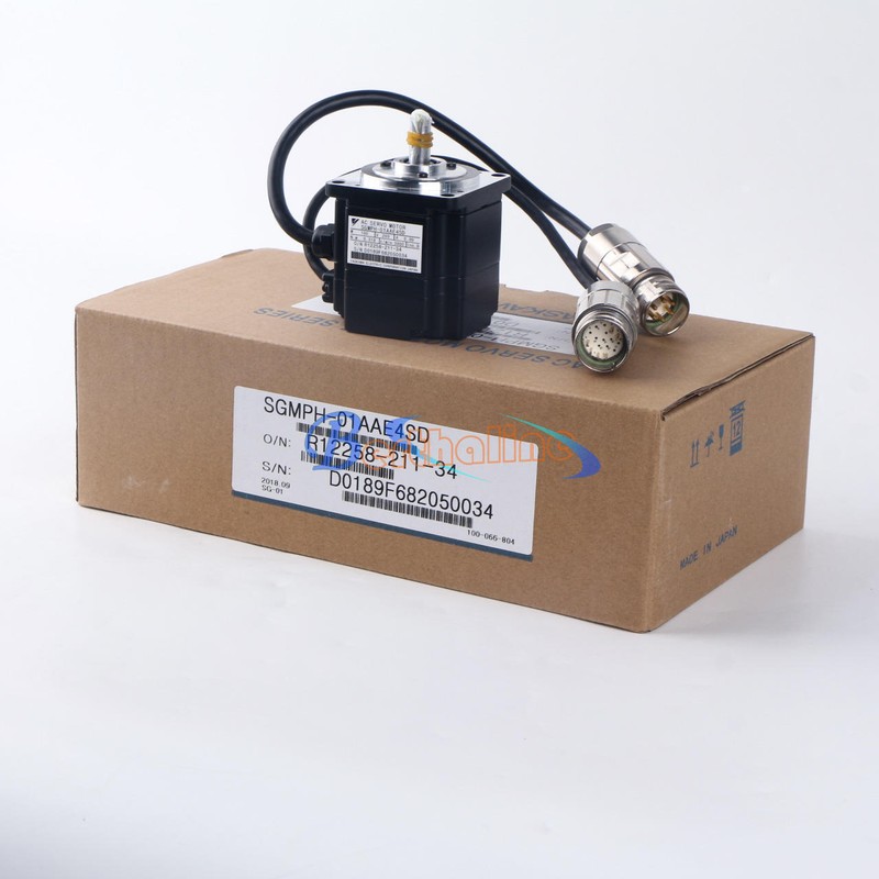 ONE NEW Yaskawa Servo Motor SGMPH-01AAE4SD