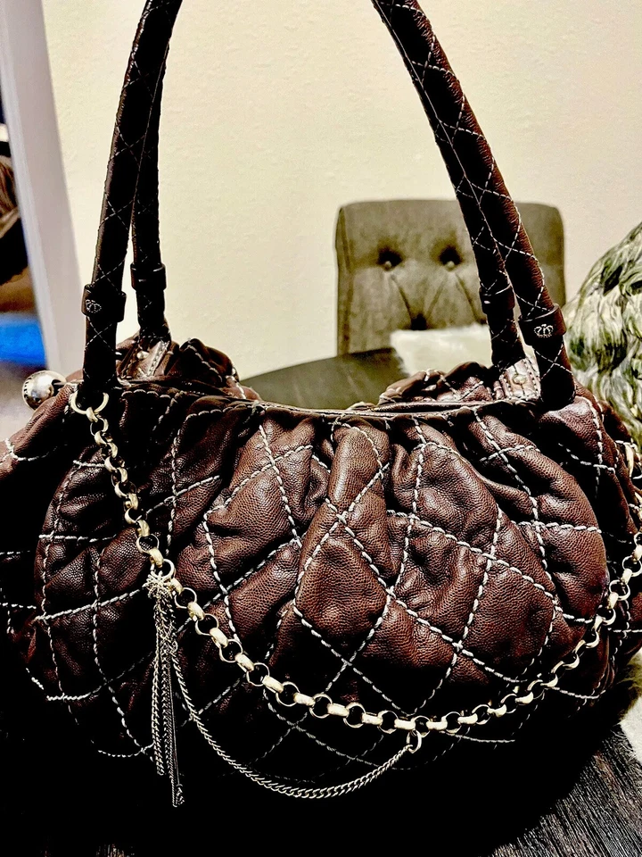AUTÉNTICO BOLSO DE MANO DE CUERO HOBO ACOLCHADO JUICY COUTURE VINTAGE AUTÉNTICO Foto 3 de 4