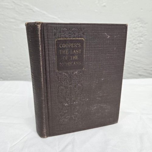 The Last of the Mohicans by James F. Cooper Macmillan Pocket Classics HC 1927