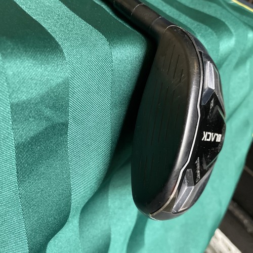 Cleveland Black 18° Fairway Wood RH w/ Bassara E45 Ladies Flex Graphite Shaft - Picture 3 of 11