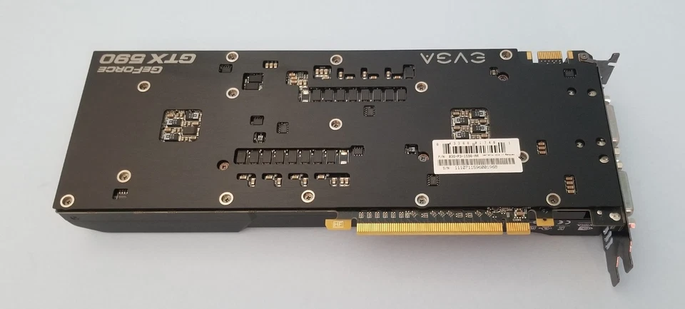 EVGA NVIDIA GEFORCE GTX 590 CLASSIFIED 03G-P3-1596-AR 3 GB VIDEO CARD - Image 3 of 3