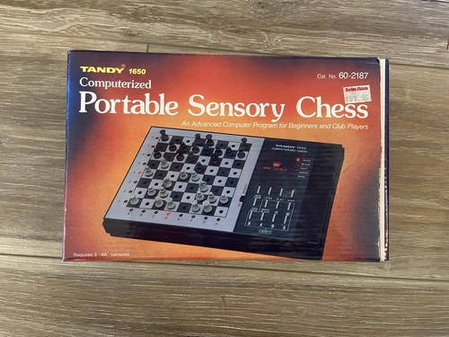 Vintage Tandy 1650 Computerized Portable Sensory Chess Radio Shack Kasparov 1985
