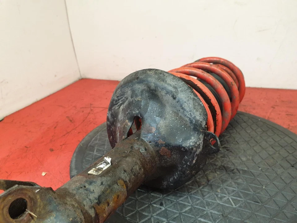 Volkswagen Golf 1997 2,0 L gasolina pasajero delantero Bilstein amortiguador Foto 2 de 4