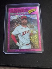 2026 Topps Heritage Nolan Schanuel Pink Sparkle Chrome  #117