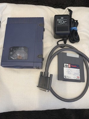 iomega Zip Disk 100 Z100P2 External Drive with OEM Power Cord & Parallel Cord
