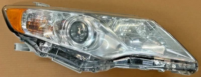 OEM | 2012 -- 2014 Toyota Camry Halogen Headlight (Right/Passenger) - Image 1 of 4