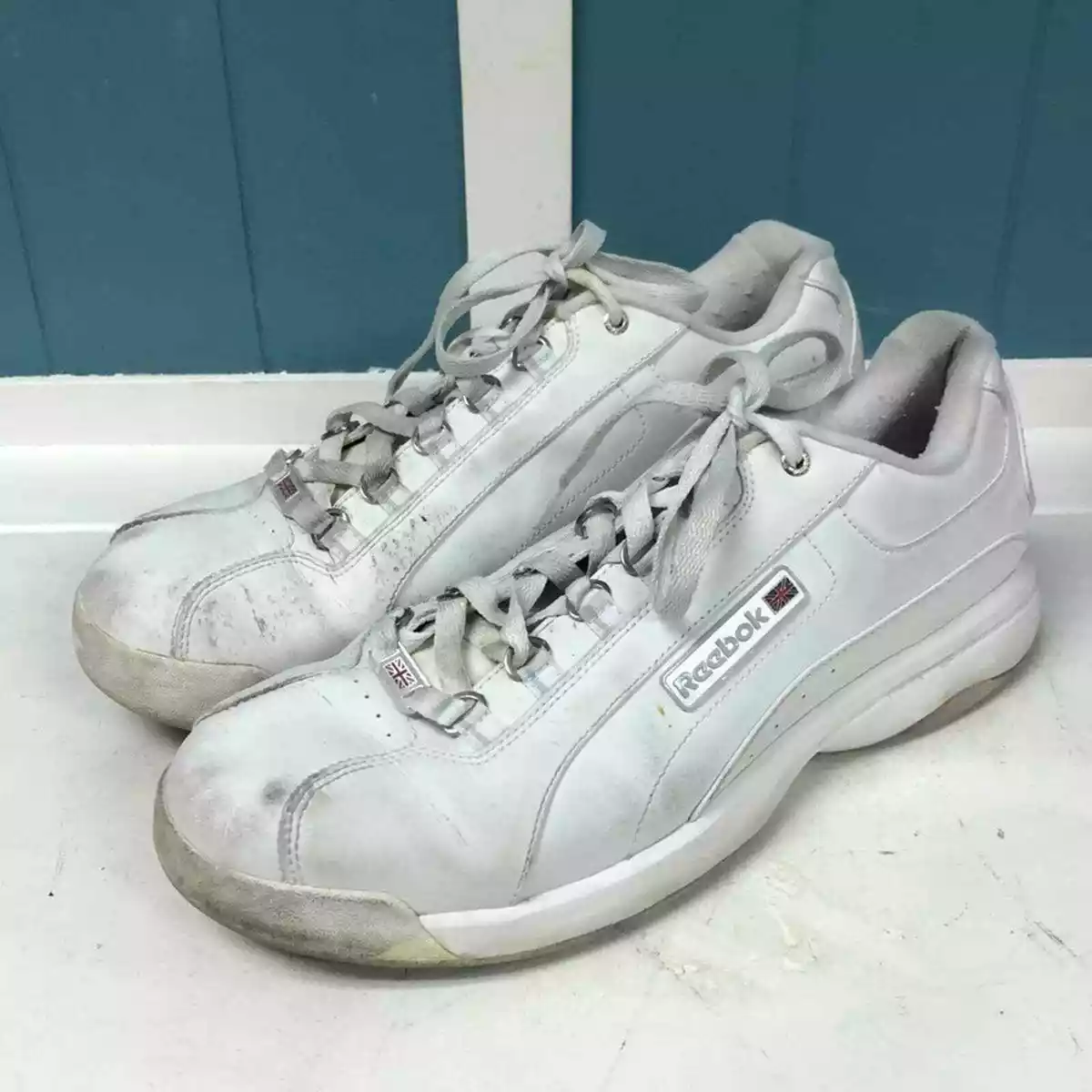 White reebok cheap dad shoes