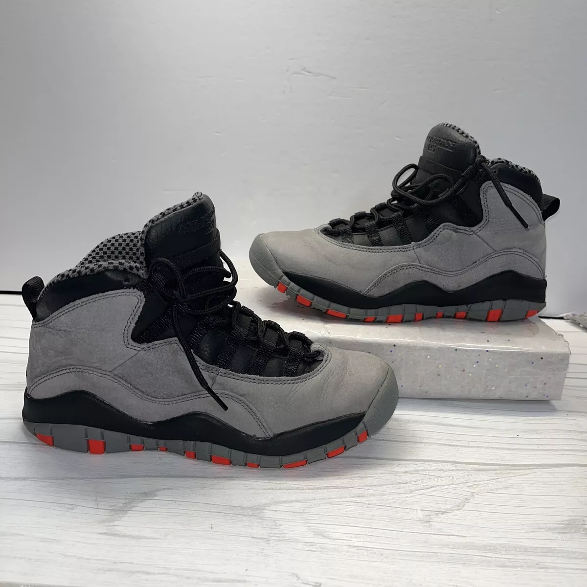 Gray and black jordan 10 sales