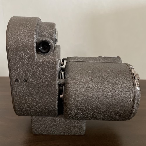 Revere Eight Model 88 Movie Camera 8MM Made in USA RARE 1940s - Picture 7 of 12