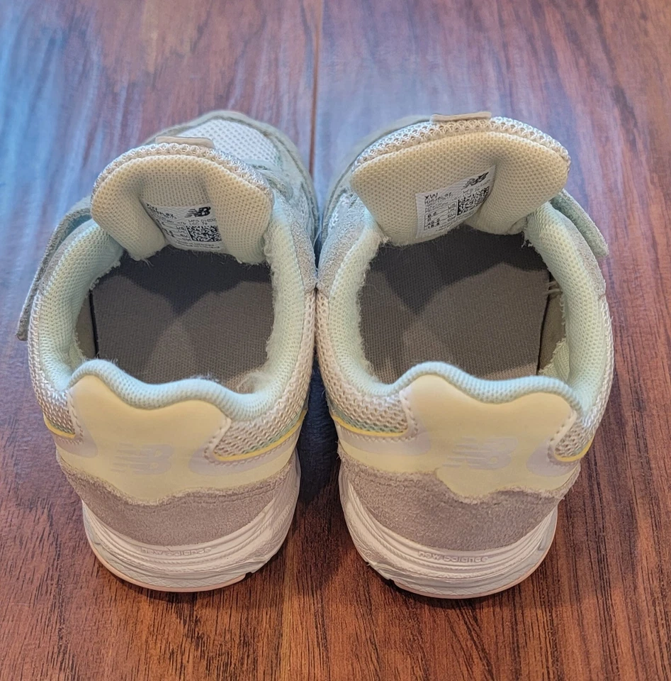 New Balance Kids 888v2 Rainbow Hook & Loop Toddler Size 9.5 Extra Wide XW - Image 2 of 4