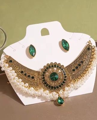 Ausgefallenes Schmuckset künstliche Halskette und Tops in Smaragdgrün und Gold