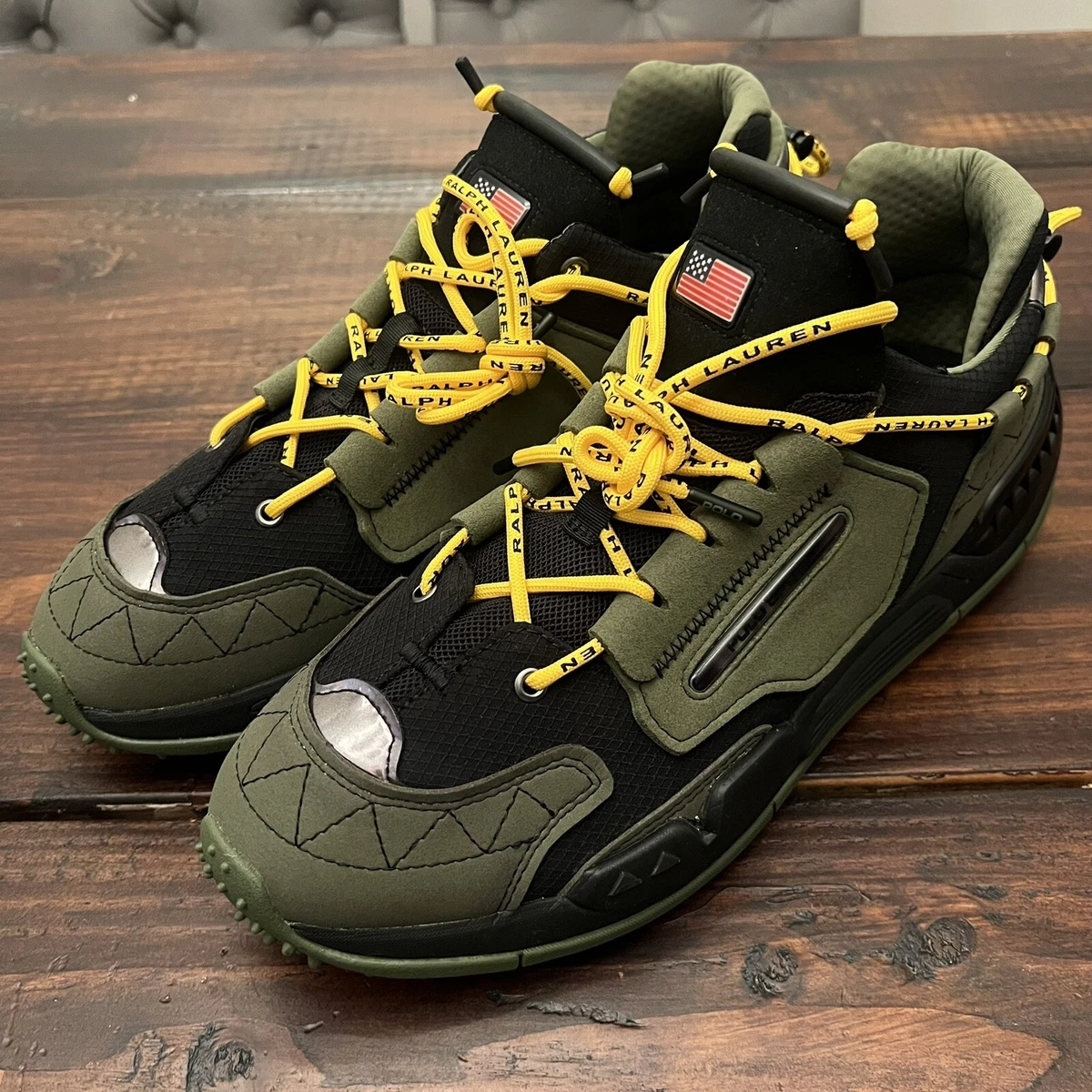 Olive green hotsell polo shoes