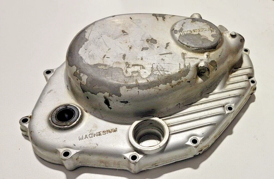 Cubierta embrague cárter derecho Honda TL250 TL 250 75 76 11330-376-010 1975-1976 Foto 2 de 4