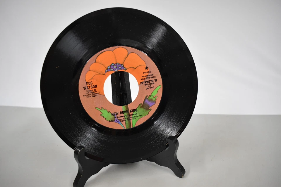 DOC WATSON NEW BORN KING / PEACE IN THE VALLEY POPPY XW370 PROMO NM - Image 3 of 4