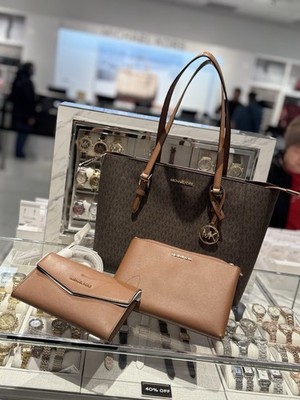 【美品】MICHAEL KORS 3 IN 1トートバッグ ショルダーバッグ MICHAEL KORS CHARLOTTE LARGE 3 in 1 ZIP TOTE SHOULDER BAG