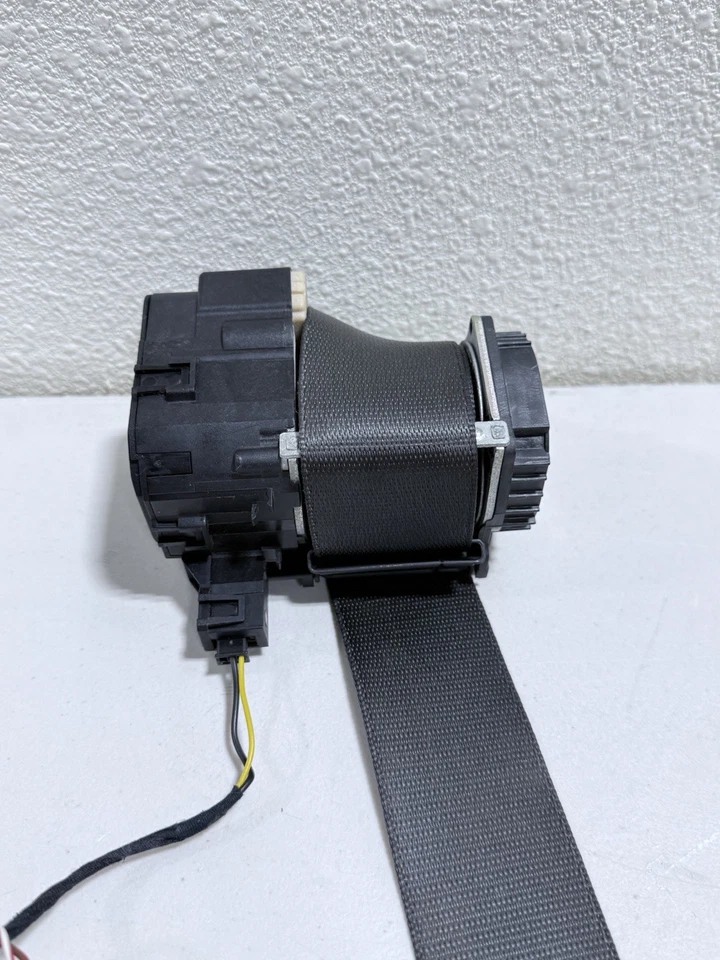 07-15 Jaguar X150 XK XKR Front Right Seat Belt Passenger Retractor BLK OEM #3579 - Image 2 of 4