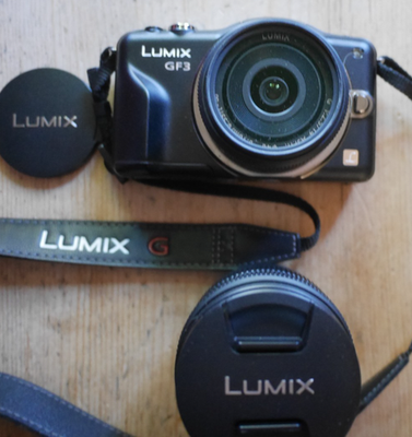 Panasonic LUMIX GF3 DMC-GF3W Black w/ 14-42mm and 14mm Lens boxed