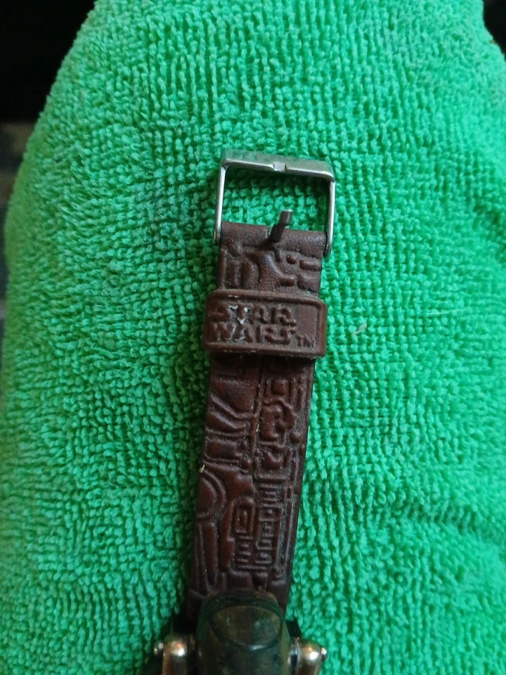 复古星球大战手表皮革表带达斯·维德 — 第 4/4 张图片